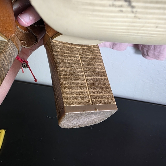 Carvela Kurt Geiger Chic Tan Leather Open-Toe Ankle Heels Size 36 - Picture 8 of 10